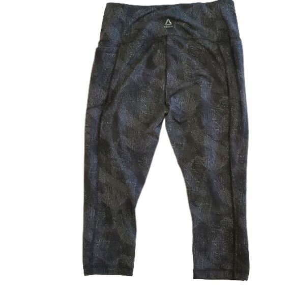 Reebok Workout Athletic Leggings Pants Activewear Athleisure Crop Pants Large - Picture 1 of 6
